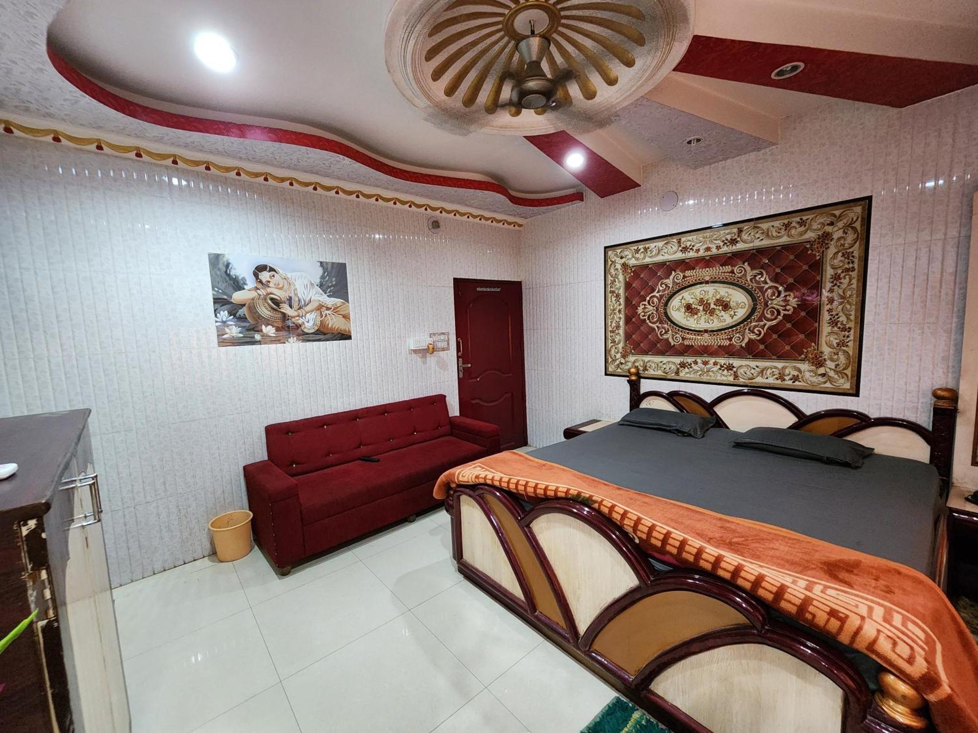 Hotel Shri Durga Baripada Eksteriør billede