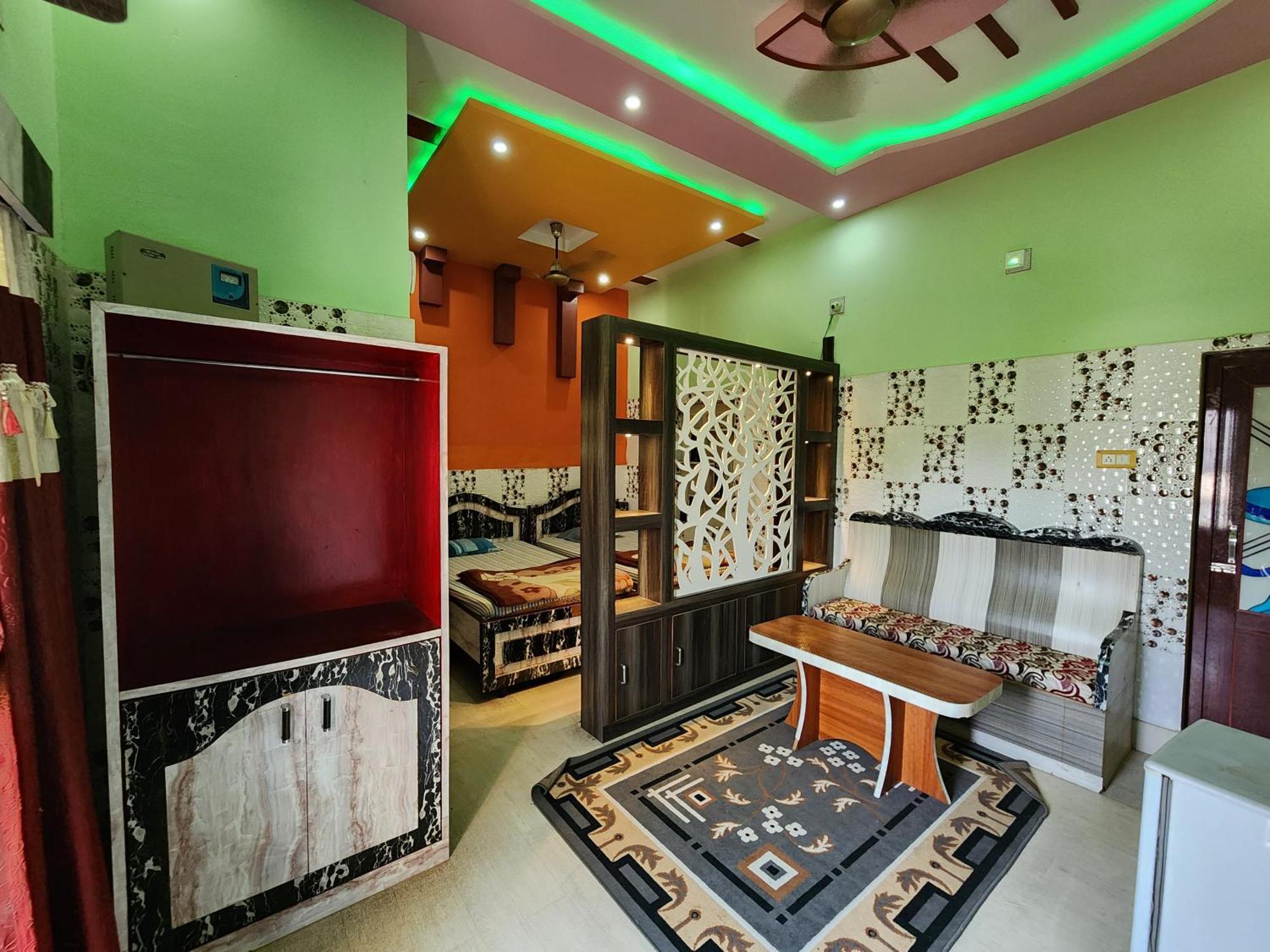 Hotel Shri Durga Baripada Eksteriør billede