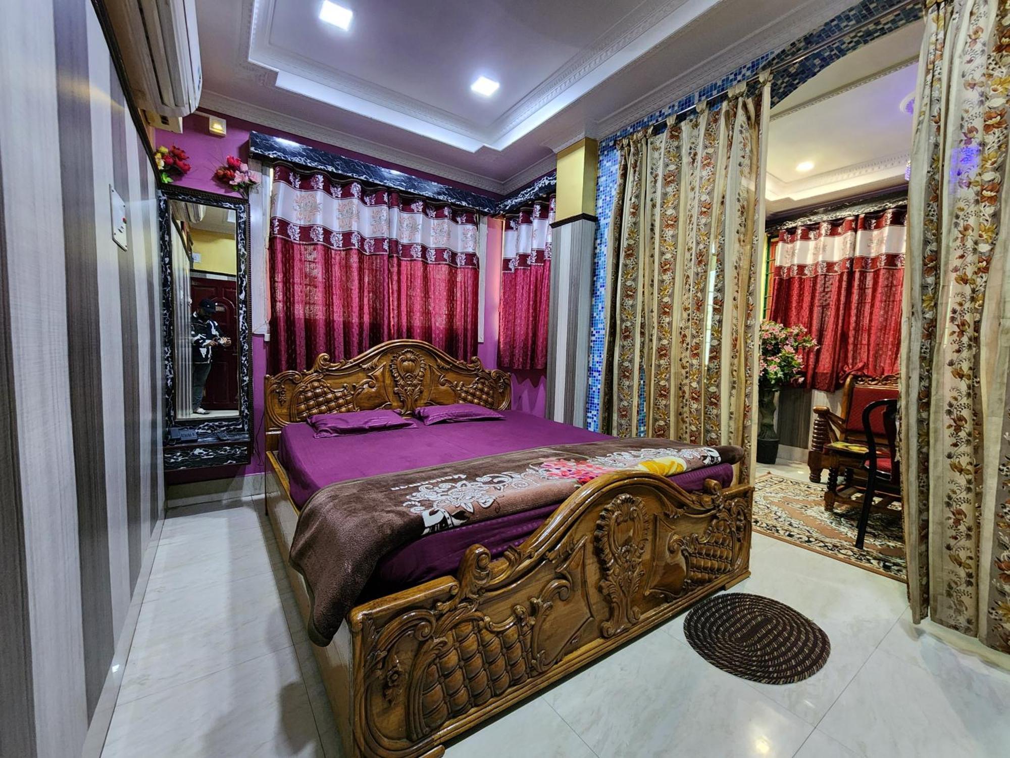 Hotel Shri Durga Baripada Eksteriør billede